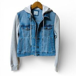 Wax Jeans Women’s Hoodie Denim Jacket with Sweatshirt Sleeves Size M